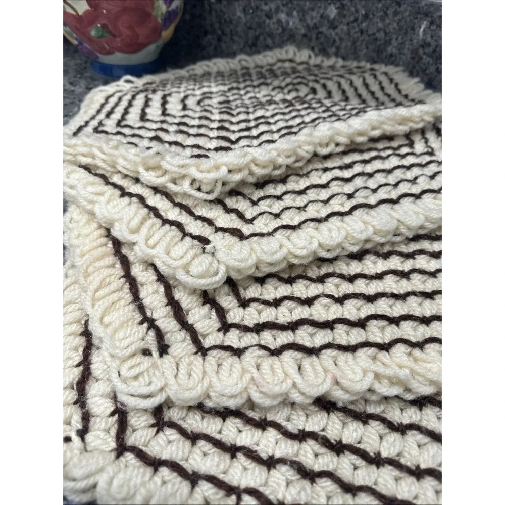 Vintage Placemats yarn crochet kitchen(4 total) Brown and Beige handmade Thick